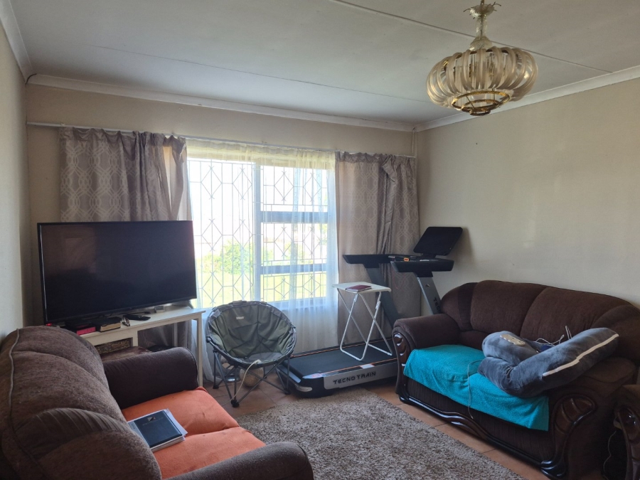 3 Bedroom Property for Sale in Kwadwesi Eastern Cape